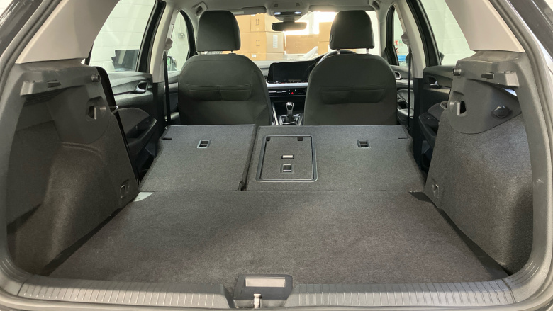 Volkswagen Golf 1.5 TSI 150 Life 5dr Petrol Hatchback